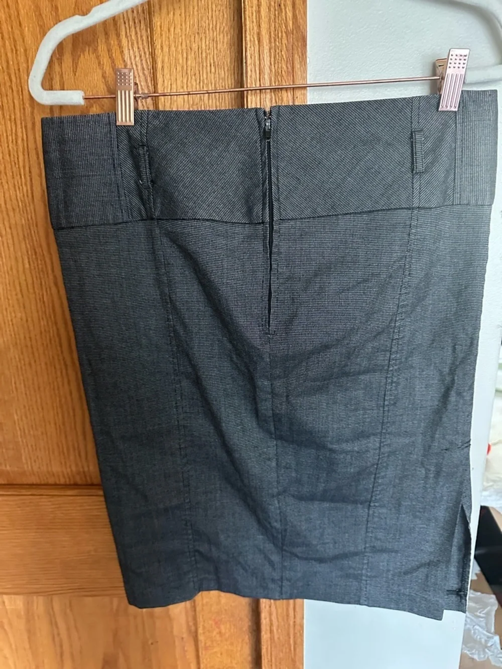 Gray Pencil Skirt Size 11 Textured Stretch Work Office Career Business Casual